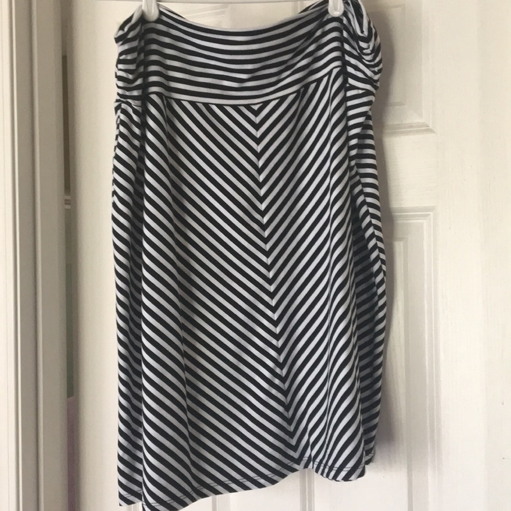 Black and white stripe skirt-XL
